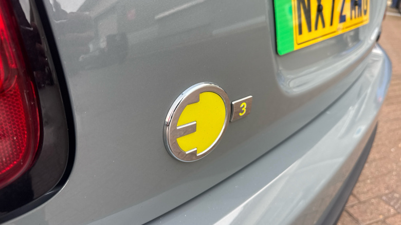 MINI Hatchback 135kW Cooper S Level 3 33kWh 3dr Auto Electric Hatchback